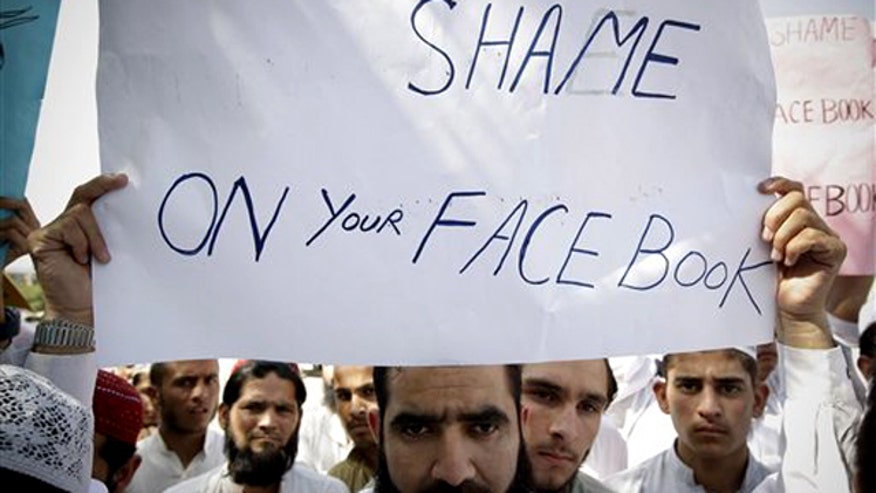 Pakistan Internet Crackdown